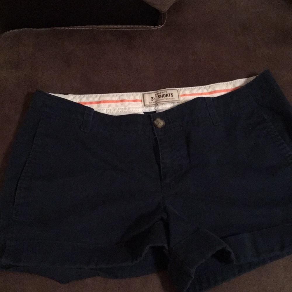 Old navy-size 6 shorts - navy